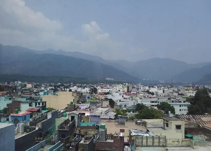 Hotel The Vilana A Unit Of Jg Developers Rishikesh